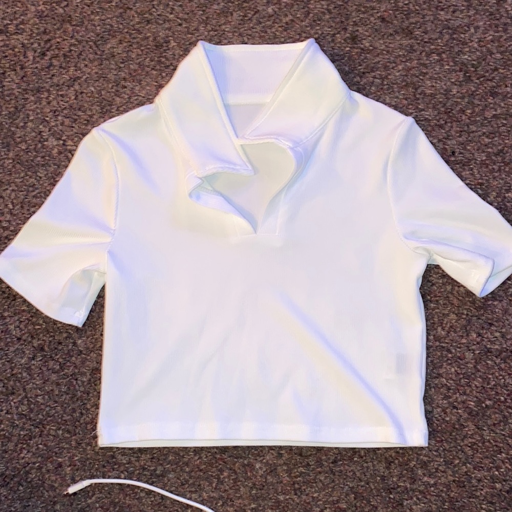 Shein white collared cropped t shirt